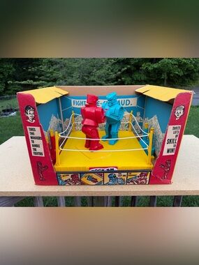 Vintage 1966 Marx Rock 'Em Sock 'Em Robots - COMPLETE & WORKING!